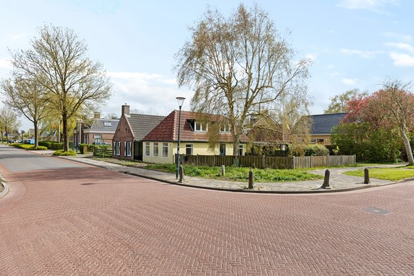 Foto - Te koop: JH van Aismawei 16, 9045 PJ Bitgummole